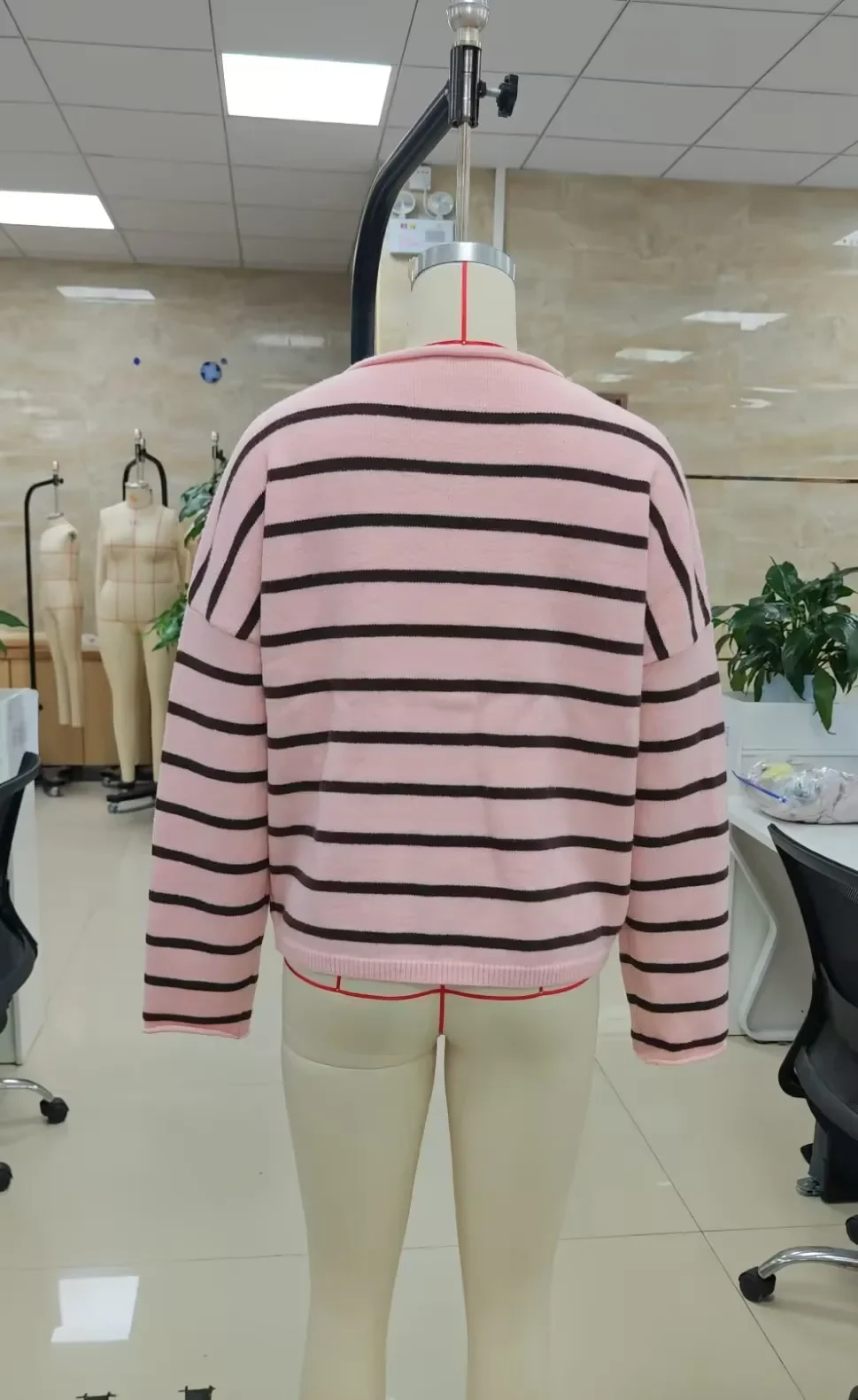 Contrast Striped Loose Cardigan for Women Long Sleeve Button Down Knit Winter Casual Daily Minimalist Sweater Outerwear