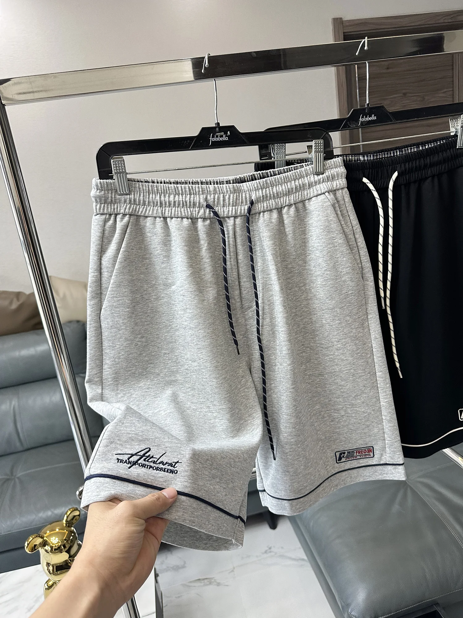 

American Style Heavyweight Moisture Wicking Men's Summer Commute Elastic Waist Breathable Sports Casual Five-Quarter Shorts