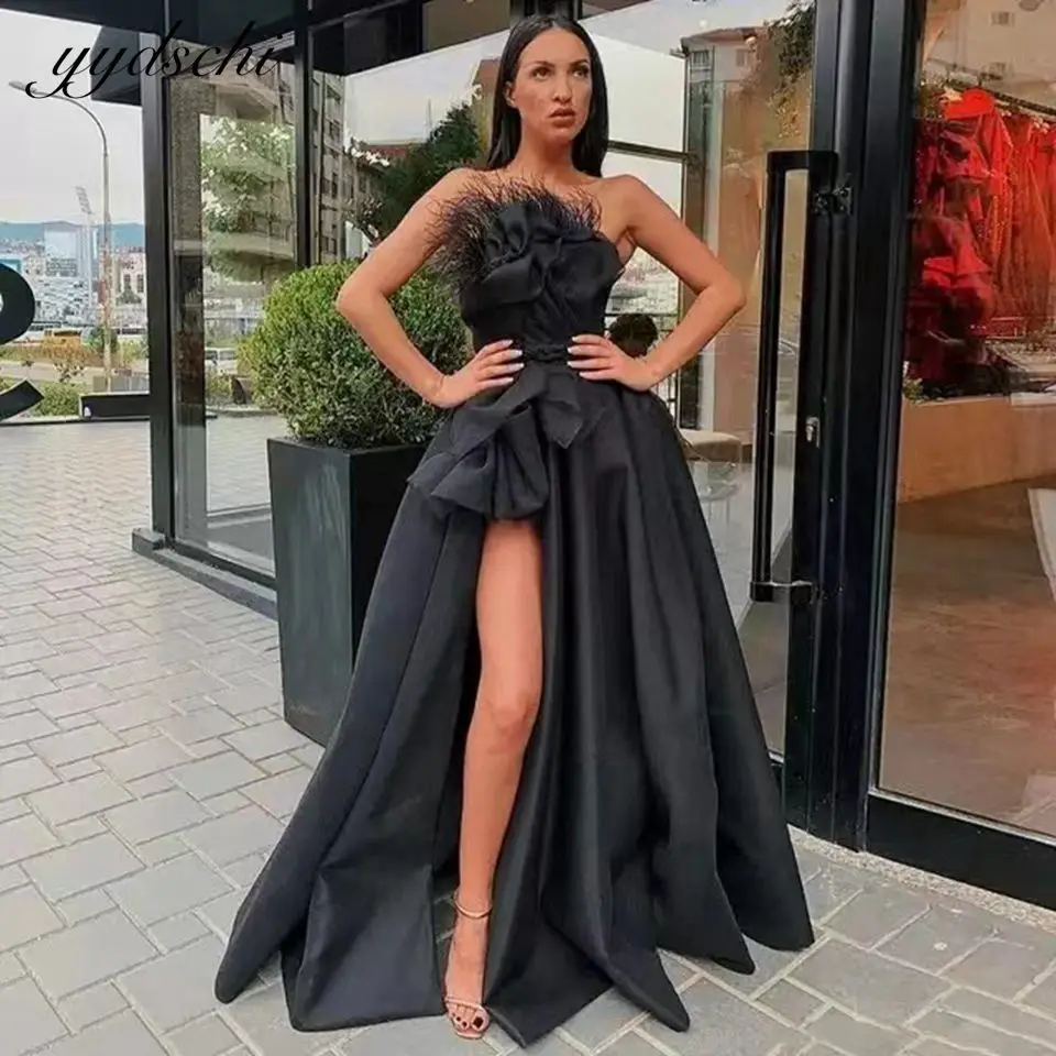 

Off The Shoulder High Split Prom Dresses 2022 Black Satin Feathers Evening Dress For Women Party Gown Sexy Pleat Robes De Soirée