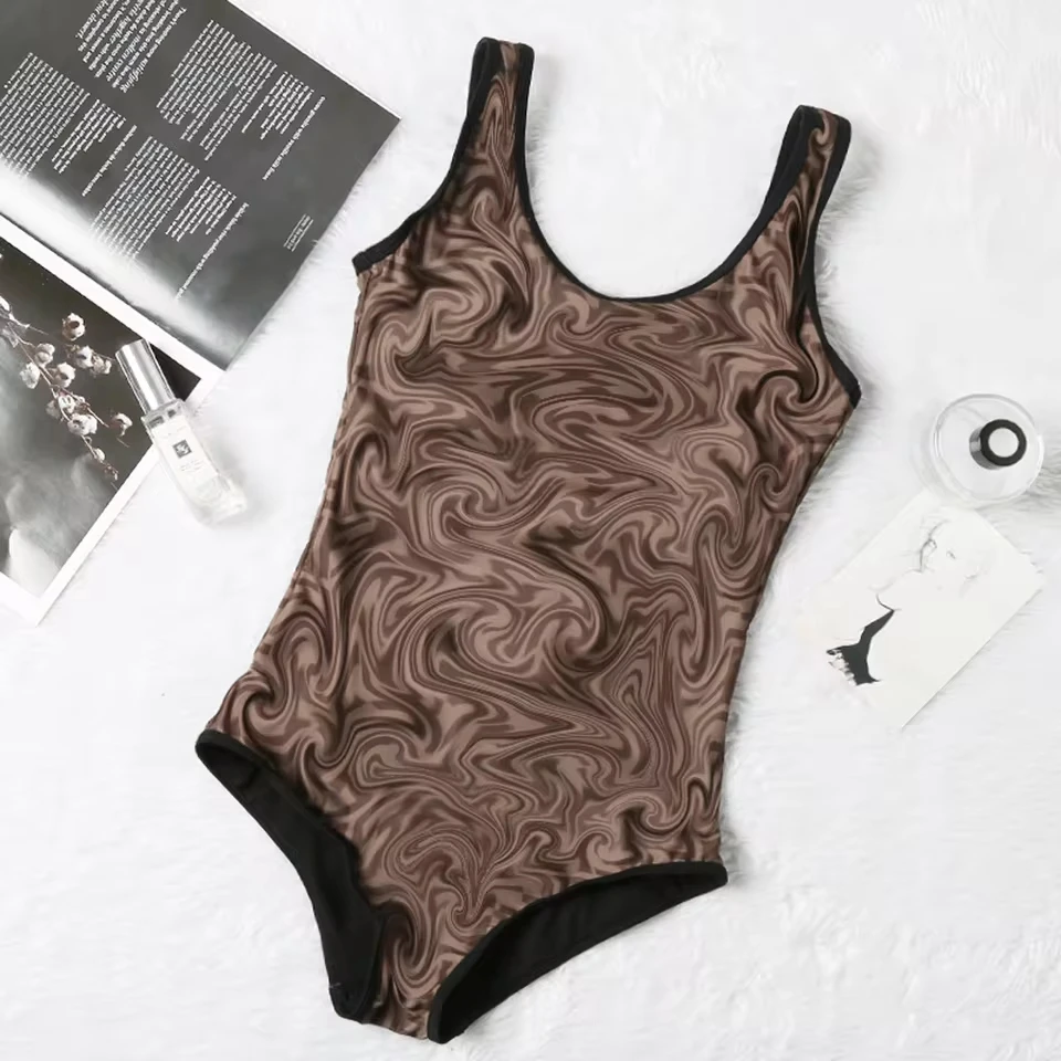 

Fashion One Piece Slimming Women's Swimsuit with Belly Covering Design Fashionable Strapless Backless Style for Ladies