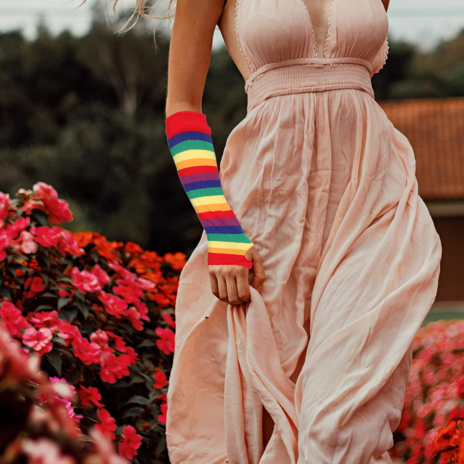 مجموعة جوارب طويلة مخططة وقفازات بدون أصابع، فستان حفلات نابض بالحياة وجيد التهوية، إكسسوارات تنكرية للهالوين للنساء