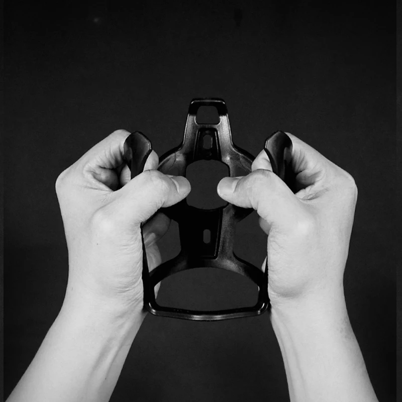 البرية رجل زجاجة ماء قوس حقيبة التخزين المحمولة دراجة غلاية الرف هارد شل أدوات حزمة امتصاص الصدمات سهلة التركيب #3