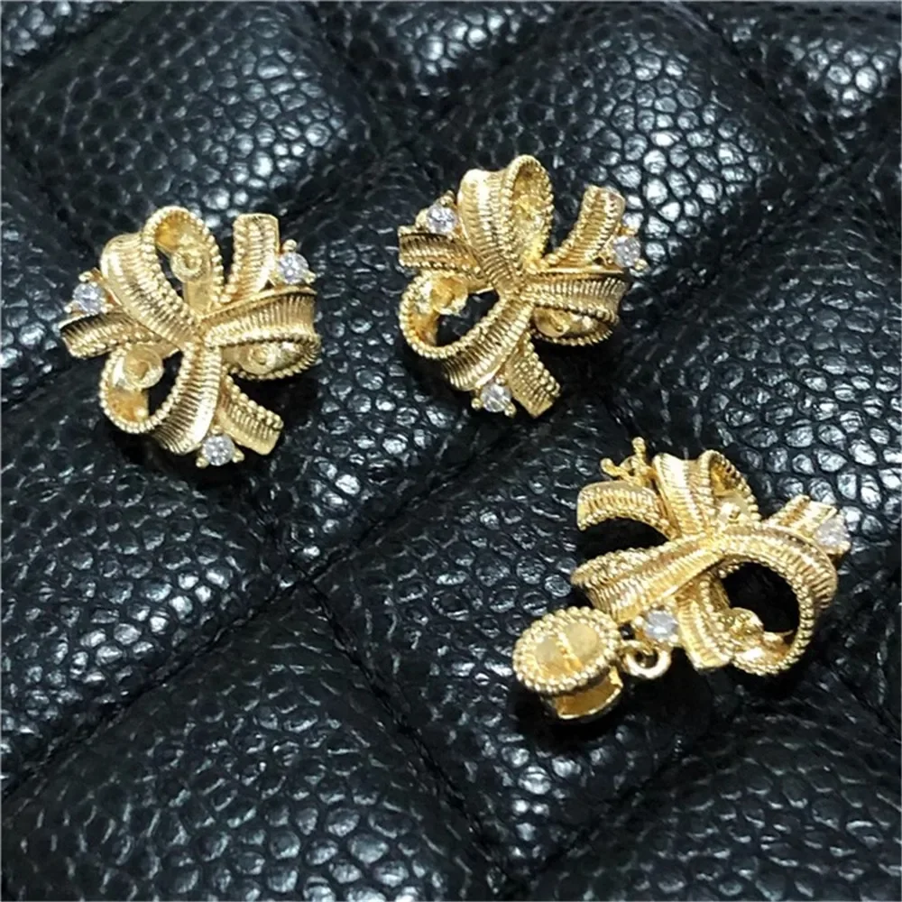 

DIY Pearl Accessories 18K Gold-coated Copper-plated Real Gold Versailles Antique Pendant Stud Earrings Set Work in Progress