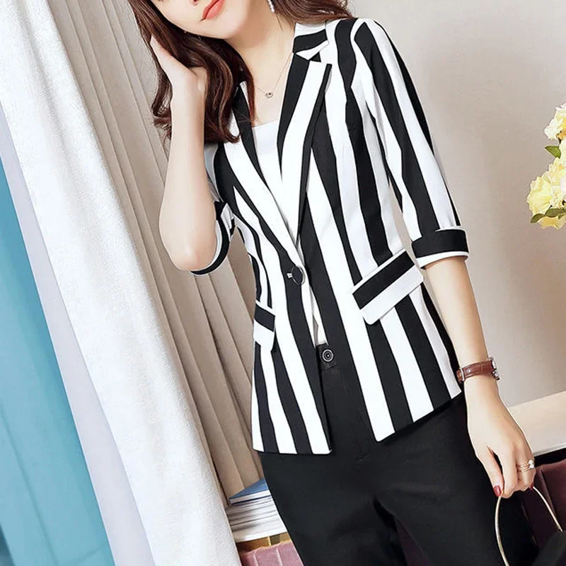 Summer Temperament Commuting Fashion Minimalist Color Striped Slim Fit and Versatile Three Quarter Suit Jacket for Women A698