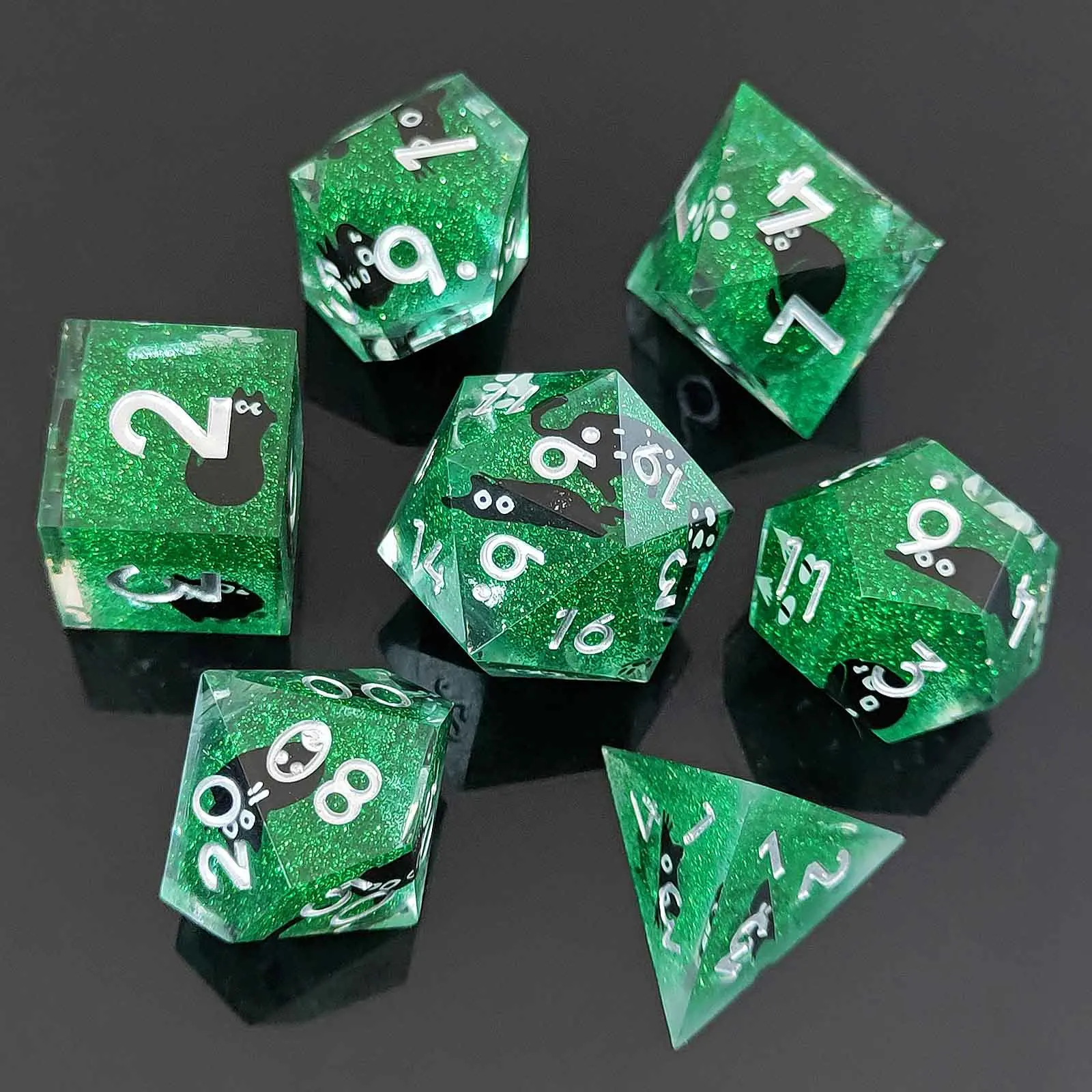 

7 шт./компл. кубики из смолы COC с уникальными цифрами для DND TRPG RPG Cthulhu, настольная игра, набор многогранных цифровых кубиков DND