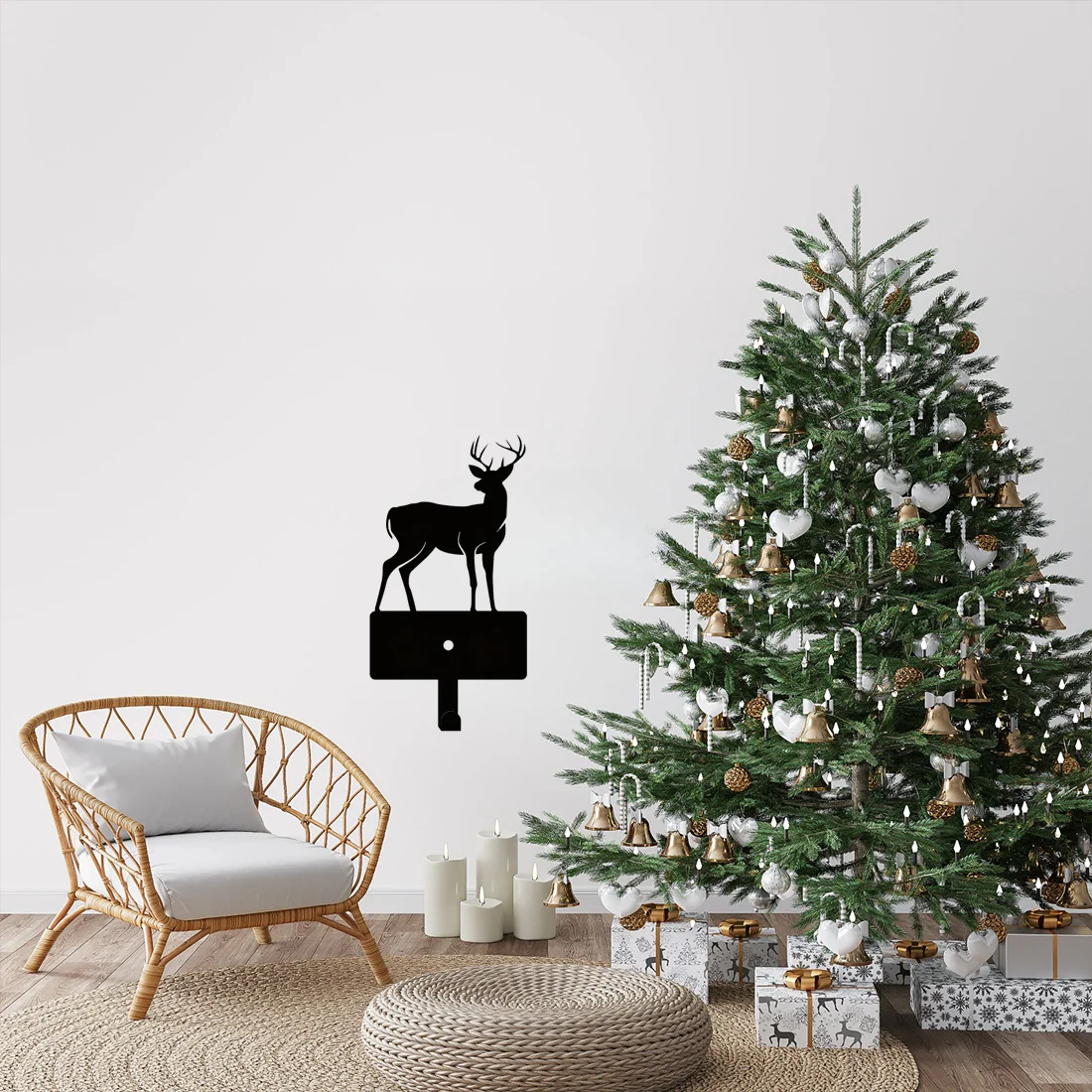 Splendid 1pc Christmas Deer Metal Hook for Keys – Wall-Mounted Christmas Grandeur. Majestic for Hanging Bathroom Towels