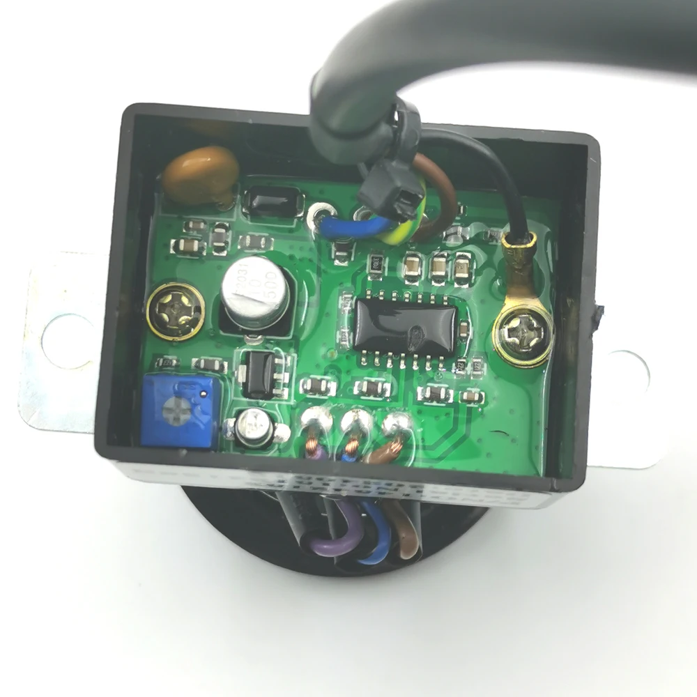 OE: 14542152 14503037 14520398 مفتاح مقبض الخانق وحدة تحكم تروس الوقود لفولفو EC210B EC210 EC240 240B EC290 290B EC330