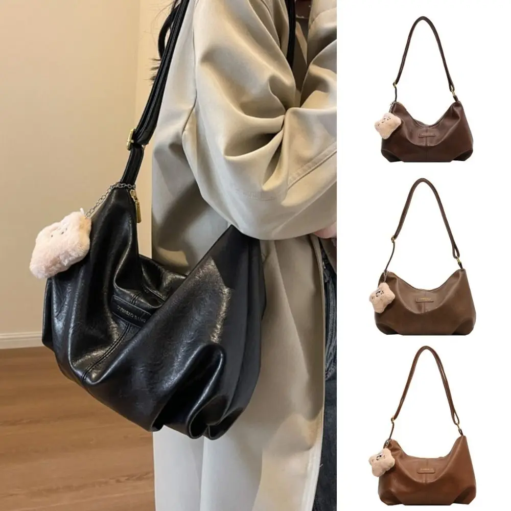 

Portable Elegant PU Dumpling Bag with Cute Pendant Large Capacity Casual Crossbody Bag Solid Color Simple Messenger Bag Shopping