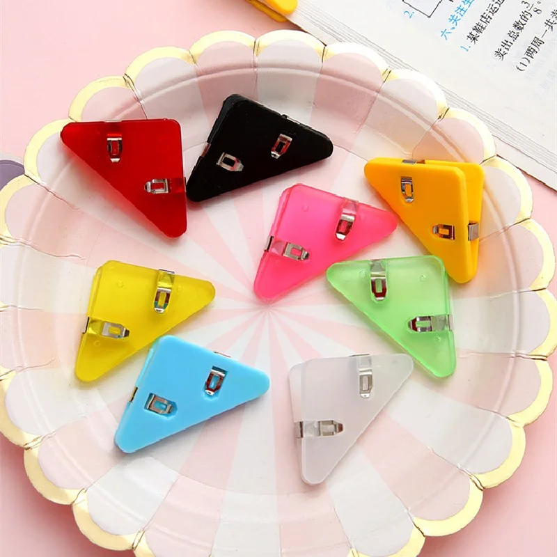 1pc Multi Color Triangular Corner Clip Multifunctional Student Book Clip Paper Storage Tool Folder Office Desktop Storage Tool