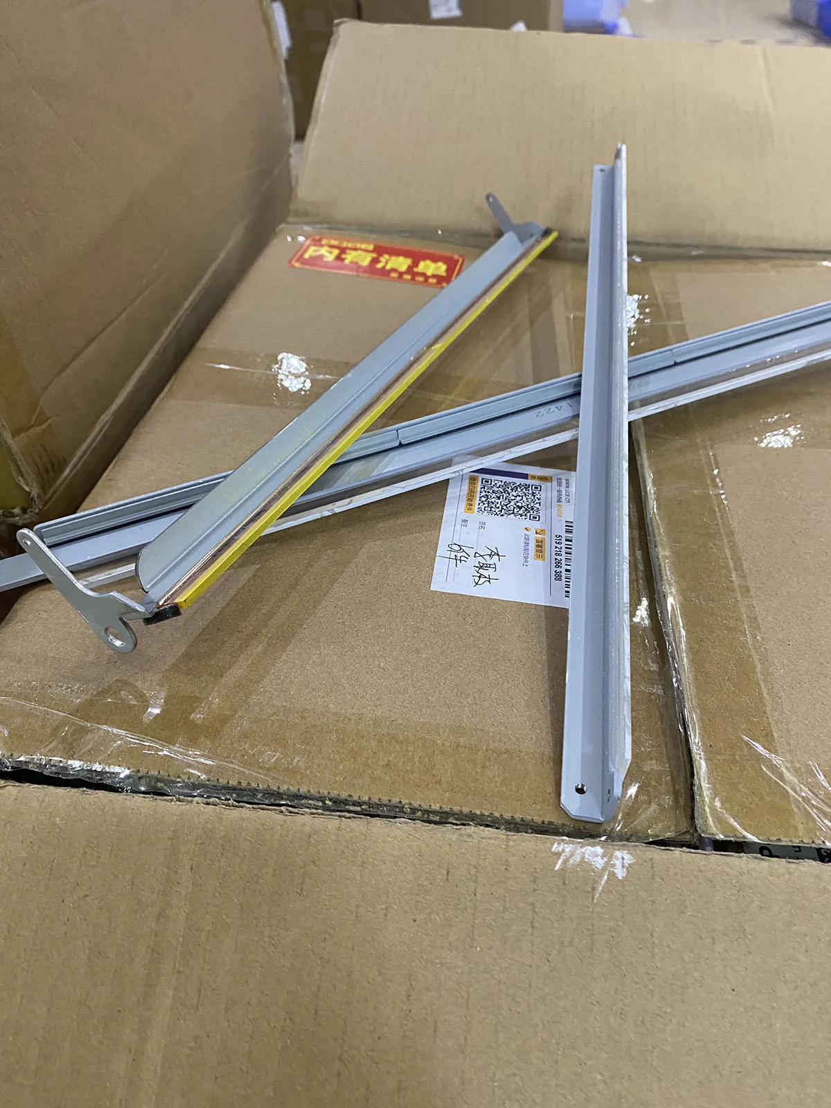 

2 шт. A50UR70K00 лезвие для очистки барабана для KONICA MINOLTA Bizhub Press C1060 1070 C1060L C1070L DU105-лопастное