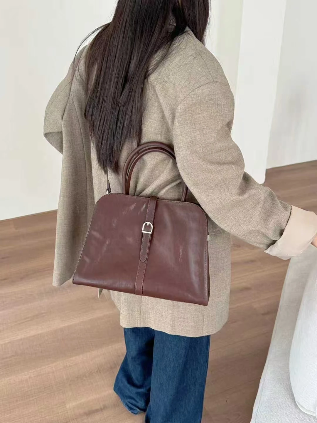 

High-End Tannery Leather Tote Bag Women's Faionable Handbag oulder Crossbody Bag Vintage American Sle Autumn Winter New