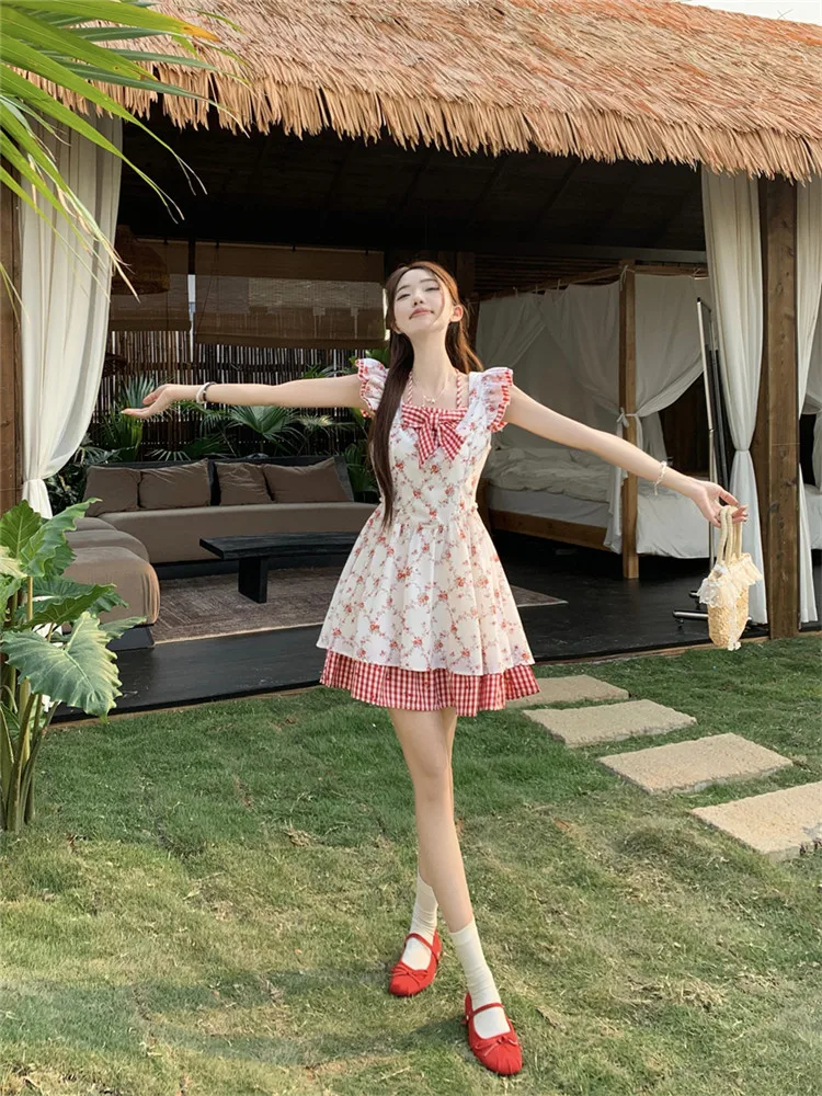 夏休み草原シックな花柄ショート A ラインドレスかわいいリボンパッチワークショートフライングスリーブホリデーシーサイドミニドレス