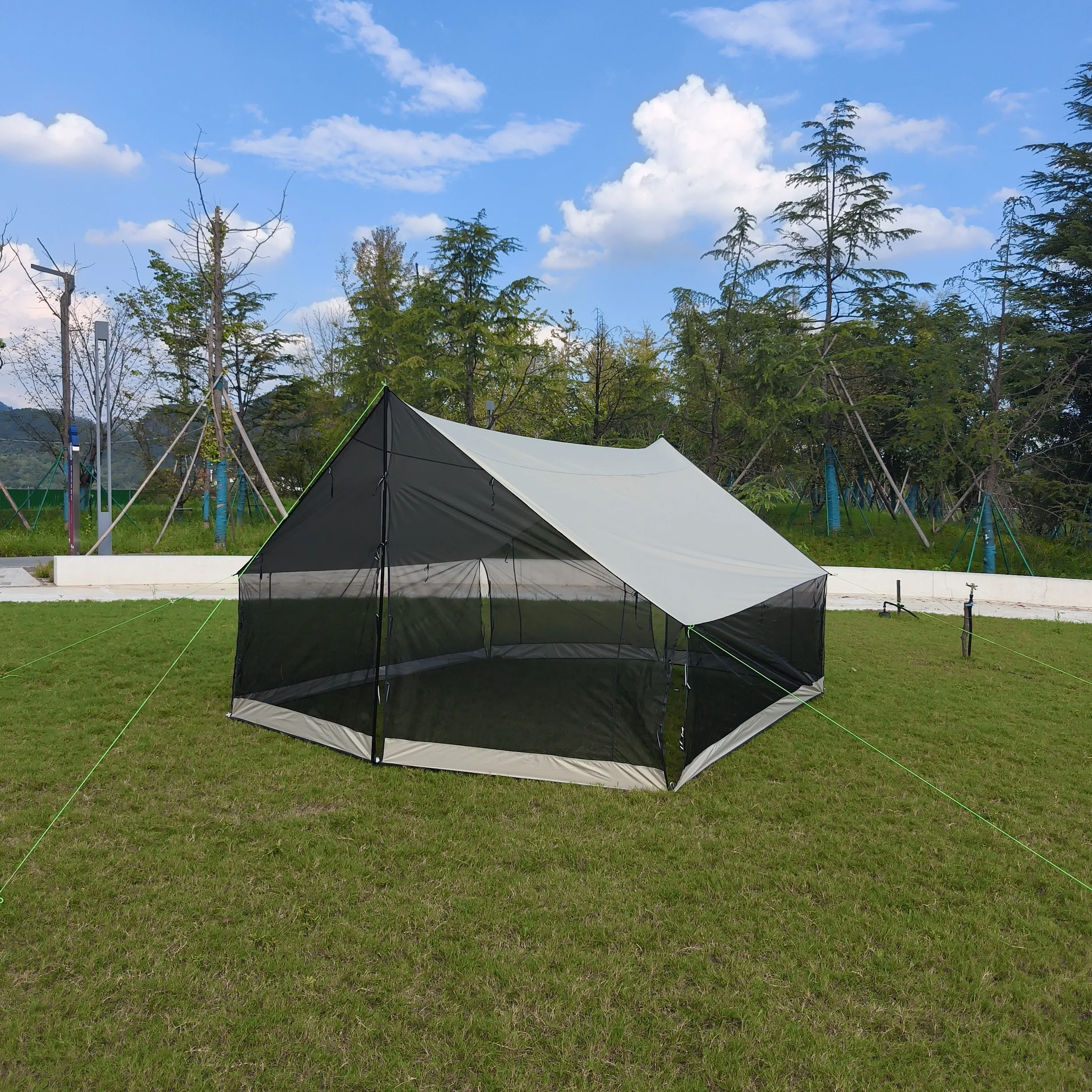 

The Supply Of Relief Tent Large Space 4x3m Big Tent, 5-8 People Backyard Canopy Shade, Outdoor Canopy With Netting For Fishing