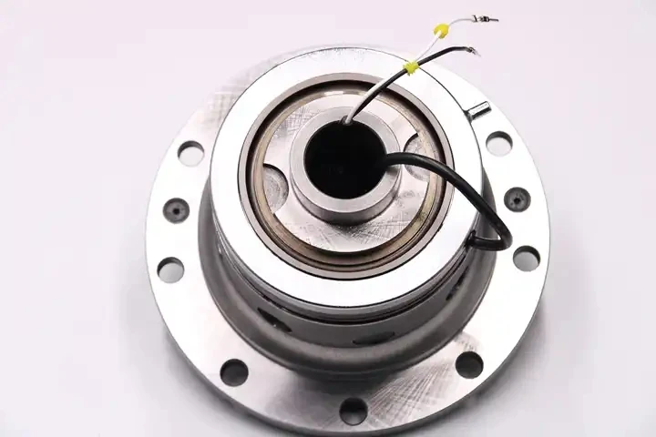 قفل تفاضلي ET136 خزانة تفاضلية كهربائية للطرق الوعرة لقفل تفاضلي لـ Ni Ssan Pa Trol