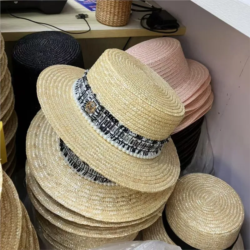 Fashionable and woven hat for women with a flat top versatile during outings