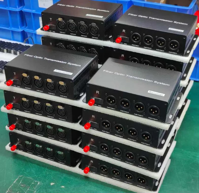 

Broadcasting XLR Audio Coverter Transmit 4 Forward Audio Over One Signal Fiber