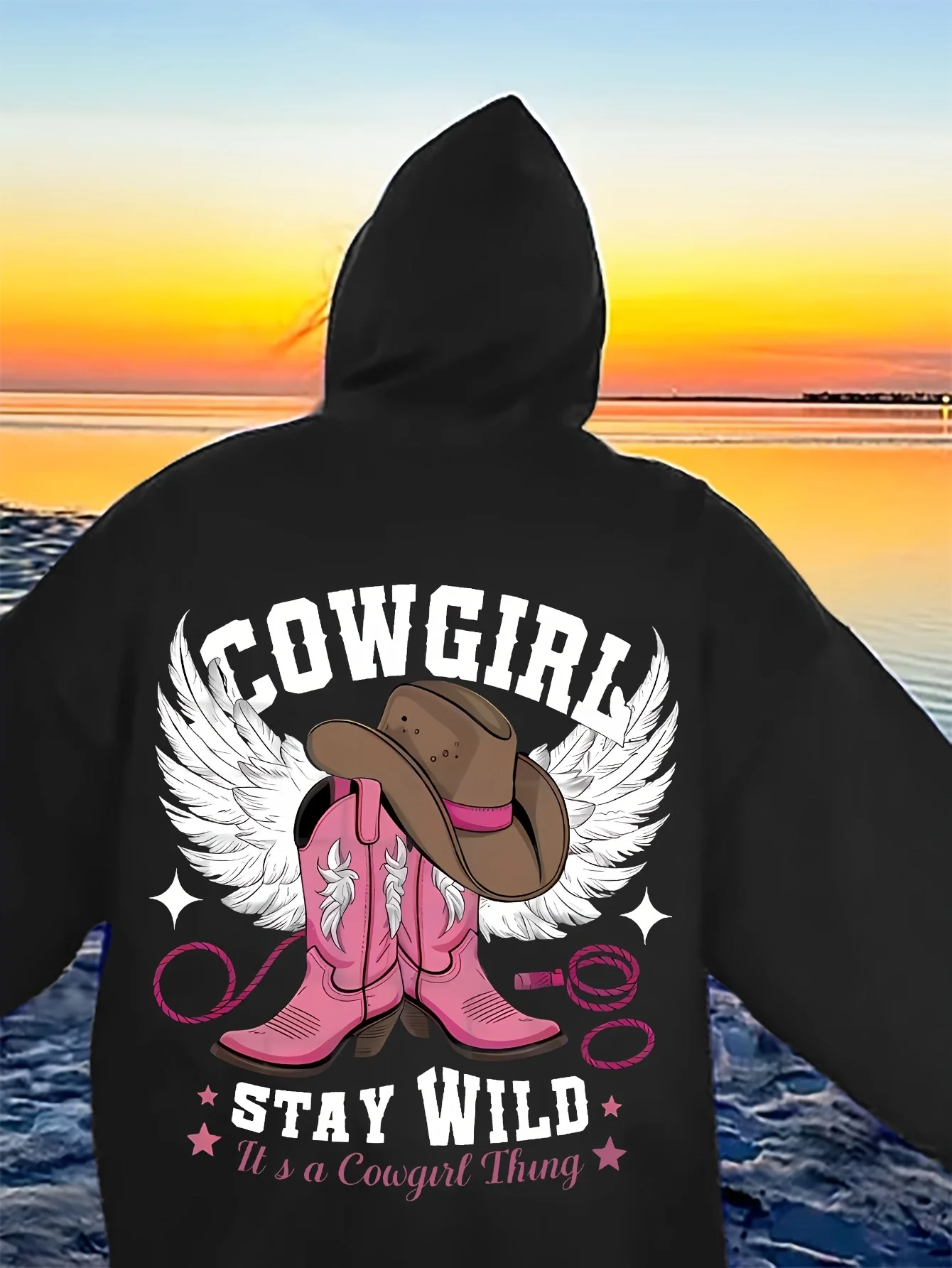 سترة بغطاء للرأس من Western Chic Cowgirl ناعمة قابلة للتمدد وأكمام طويلة مع غطاء محرك السيارة وقبعة رعاة البقر المطرزة والأحذية
