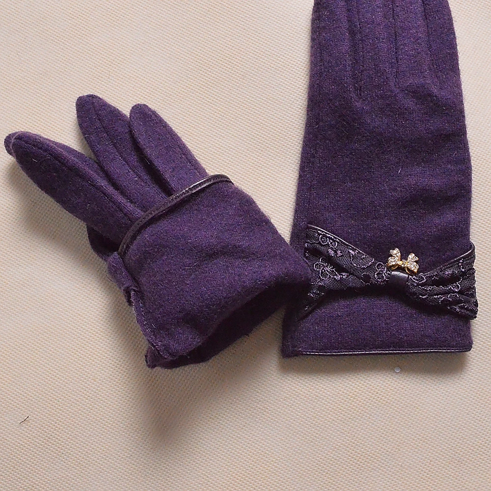 New Fall Winter Wool Solid Gloves Fashion Lace Embroideried And Bow Rhinestones Pendant Elegant Purple Mitten Gloves