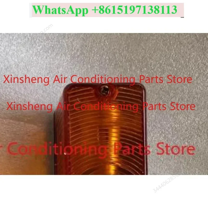 It is suitable for the front turn signal of the forklift and the small light with a spacing of 80mm and 48 volts