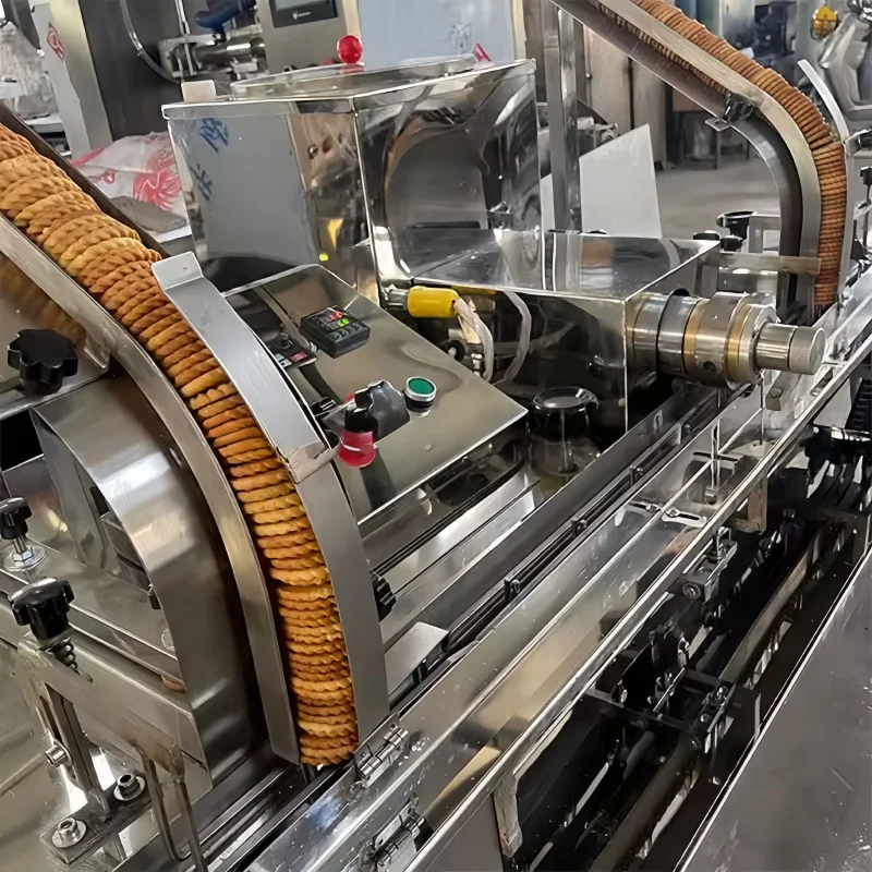 آلة ساندويتش البسكويت | آلة حشو مربى البسكويت | آلة حشو كريمة البسكويت الأوتوماتيكية