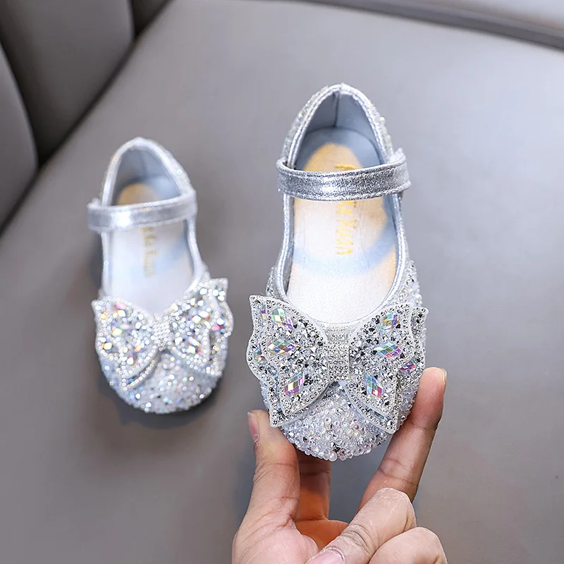 2025 Spring Autumn Girls Party Shoes Shallow Bowknot Kids Leather Shoes Sequins Luxury Children Fashion Princess Wedding Shoes