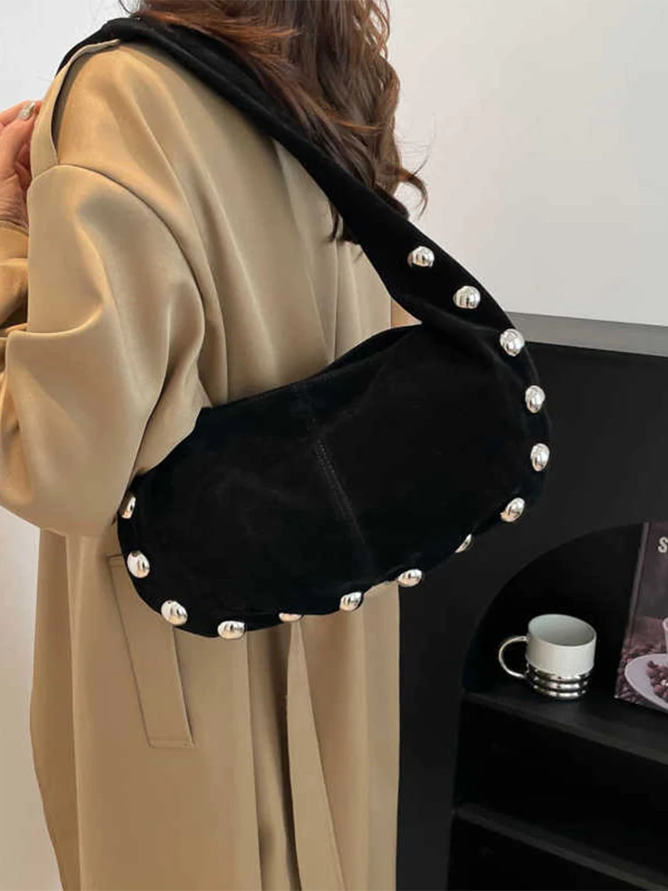 Punk Style Rivets Design Shoulder Bags for Women Faux Suede Fashion Luxury Lady Underarm Bag Female Handbags