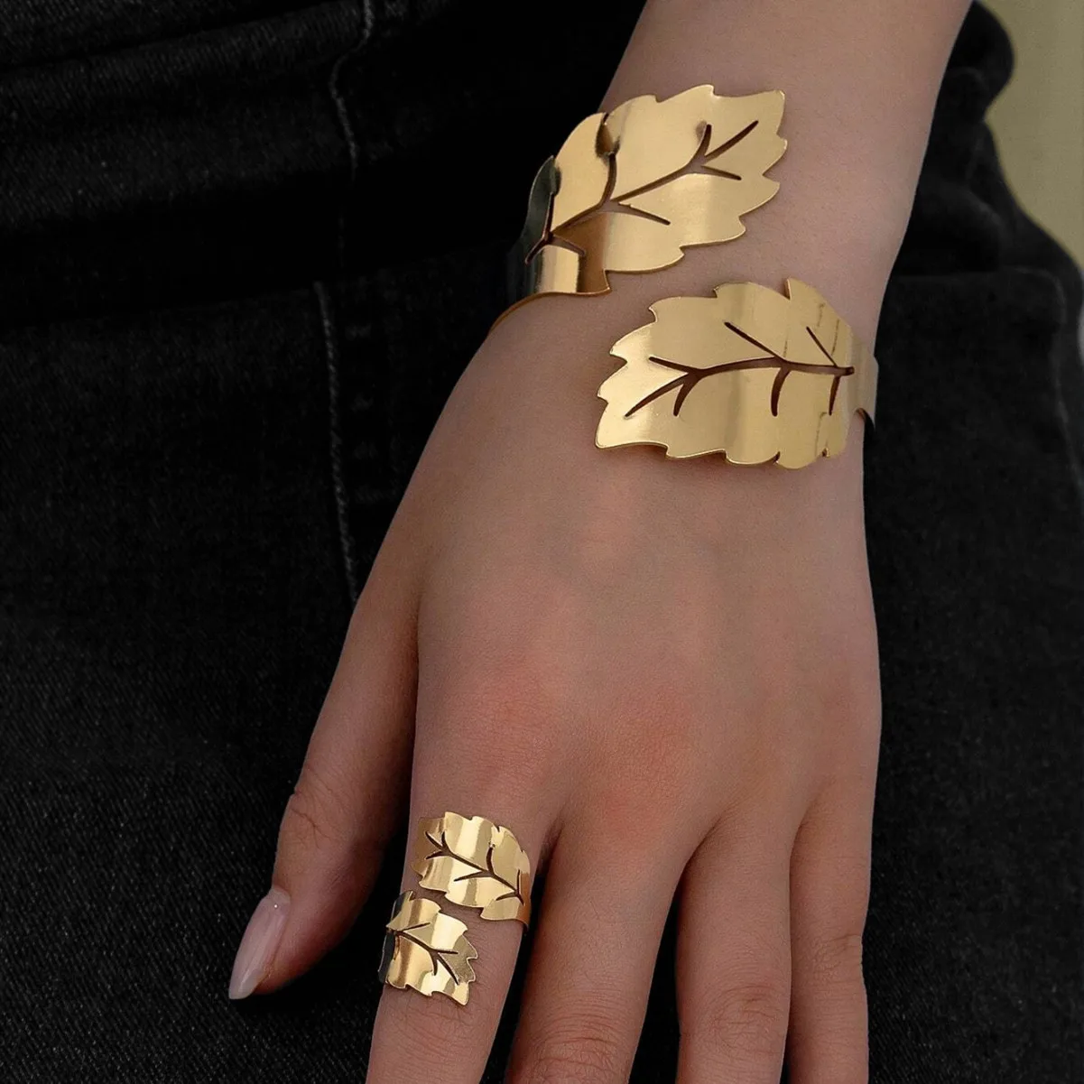 1 set of personalized exaggerated and simple hollow leaf ring bracelet set adjustable hand jewelry for women