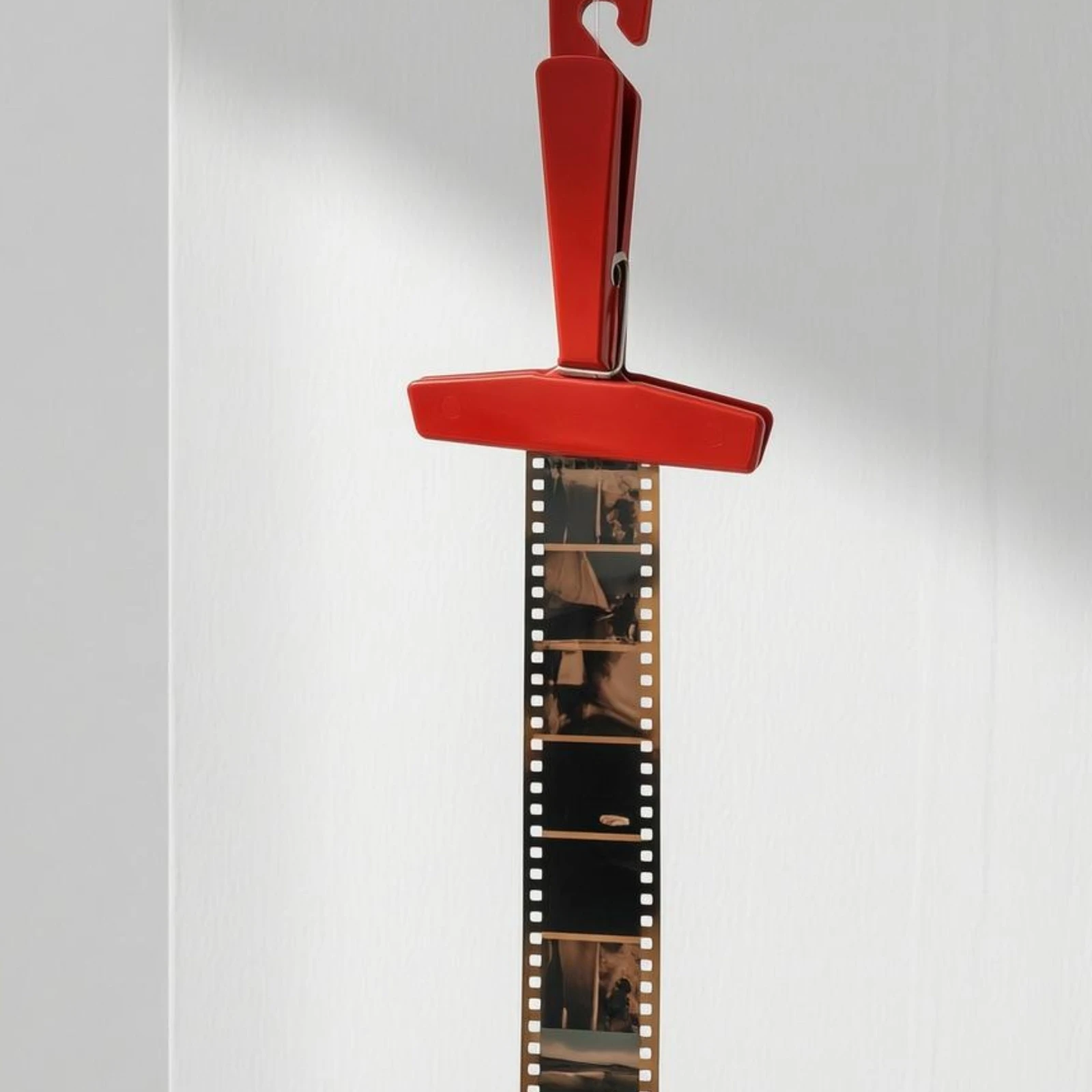 Film Hanging Clip Hook Top Darkroom Film Clip Negative Drying Hanger Red Painted Finish