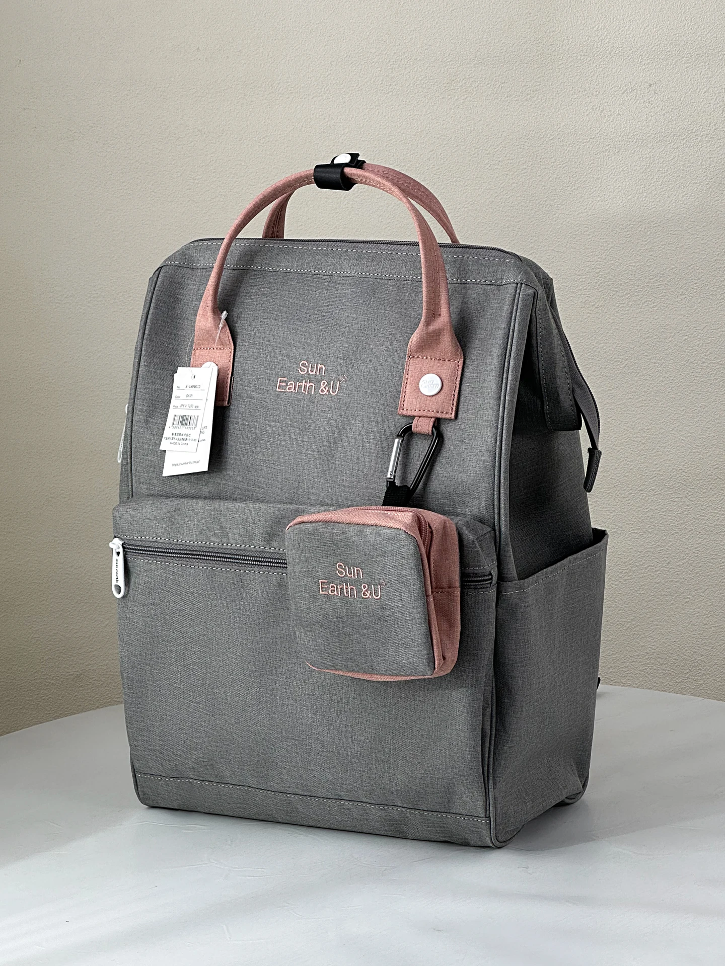 large-capacity-56-inch-gaming-laptop-bag-backpack-commuter-double-shoulder-bag-with-padded-compartment-for-men-and-women