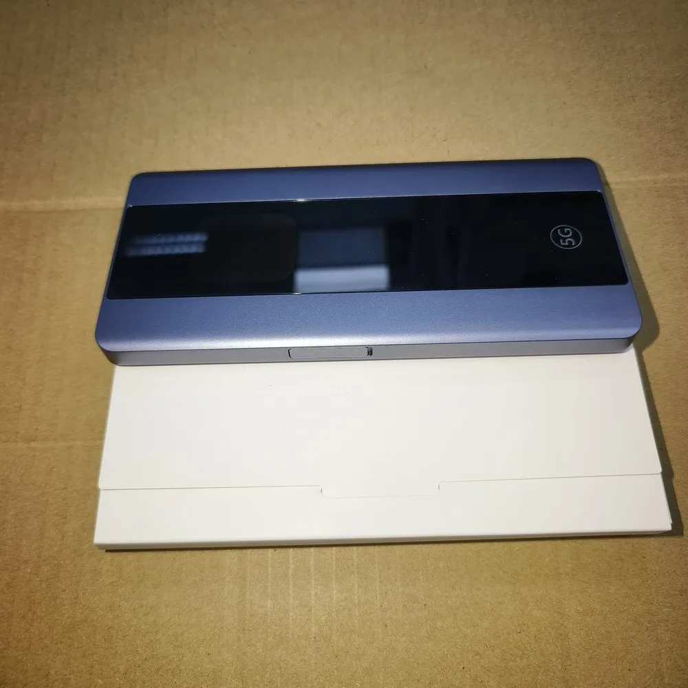 New Brovi 5G Mobile WiFi Hotspot E6888-982 7000mAh WiFi 6 AX3600 5G 4G LTE CAT6 Portable Router With Sim Slot