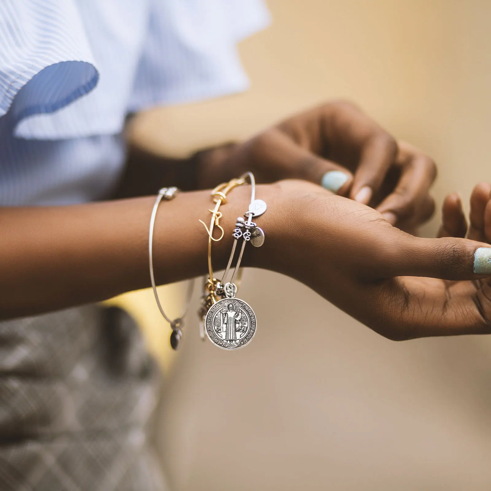 12Pcs Metal Pendant Charms Saint Necklace Keychain DIY Craft Jewelry Making Christian Gift Decorative Ornament