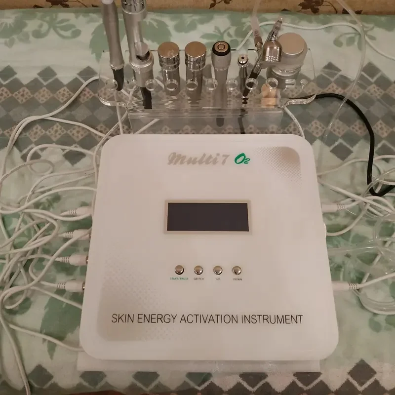 Ectroporation Galvanic Face Skin Lift Devices 7 in 1 Rf Microcurrent Diamond Oxygen Face Lift Microdermabrasion Machine