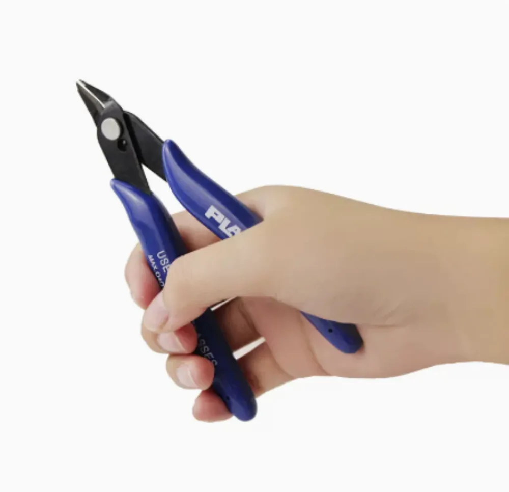 

Hand tool pliers Plastic Nippers Diagonal pliers Wire and cable cutting side shears Multifunctional home maintenance tool 6 inch