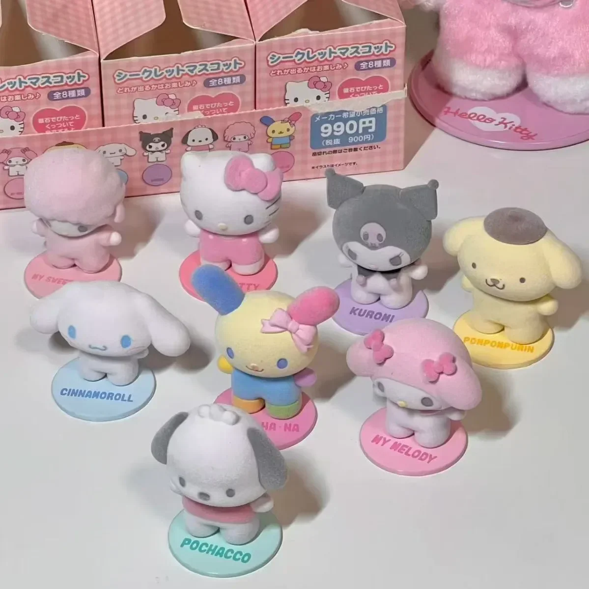 Muñeca magnética flocada de Hello Kitty, adorno de modelado, Sanrio Kuromi, caja ciega, nueva figura de Anime, muñeca personalizada, juguete Kawaii, regalo para niños