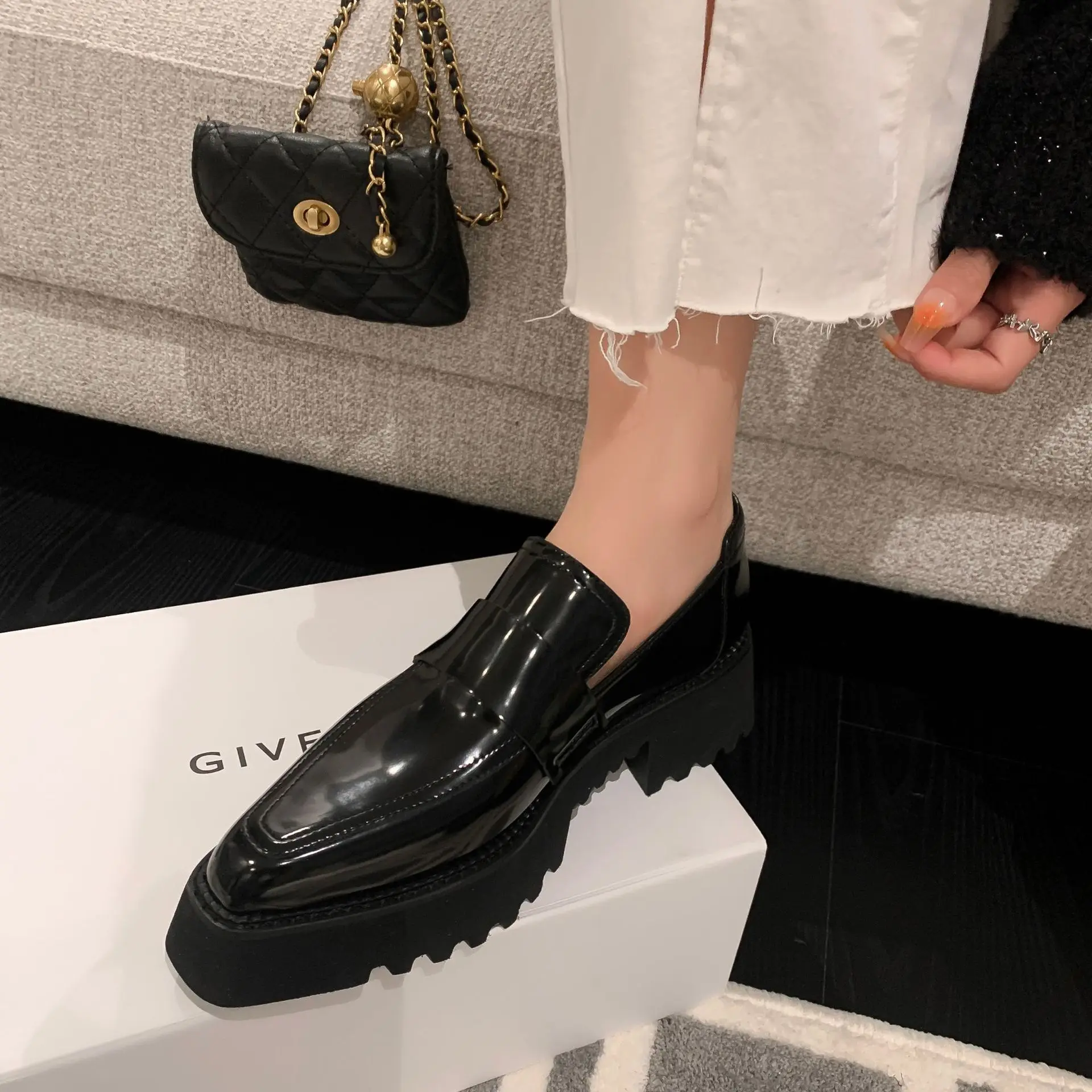 Genuine Leather Designer Shoes Retro Brand Women\'s Shoes Square Head Small Leather Shoes Unique Office High Quality Loafers