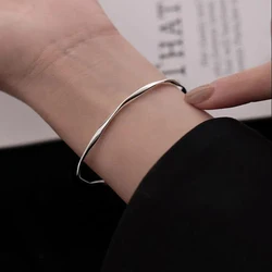 Silver Color Twisted Wave Bracelets Bangles for Women Hand Jewelry New Fashion Cuff Bangles Girl Simple Accessories pulseras