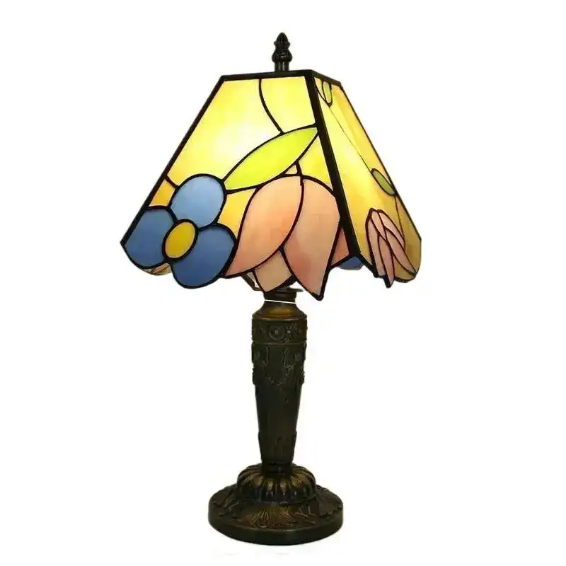

8-дюймовые настольные лампы в стиле Тиффани с квадратным абажуром из витражного стекла с розами