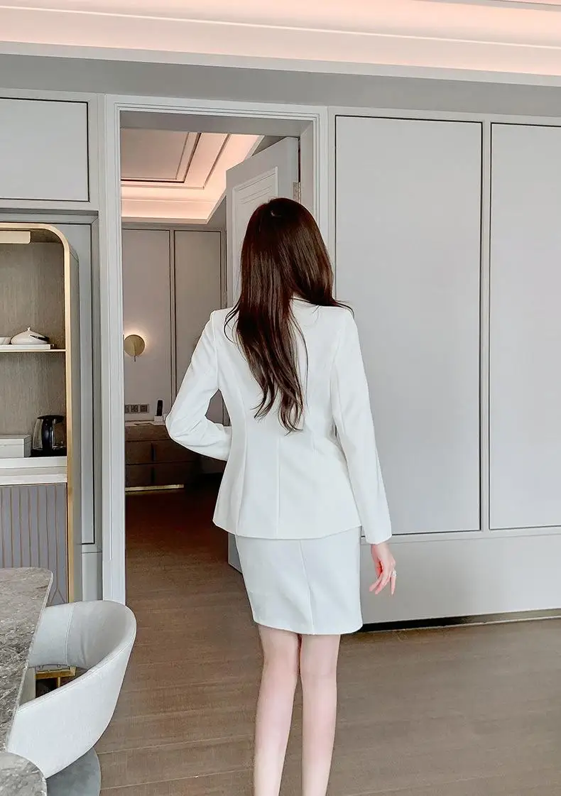 Fashion suits, new spring styles, temperament goddess style, professional suit jacket and skirt, two-piece suit