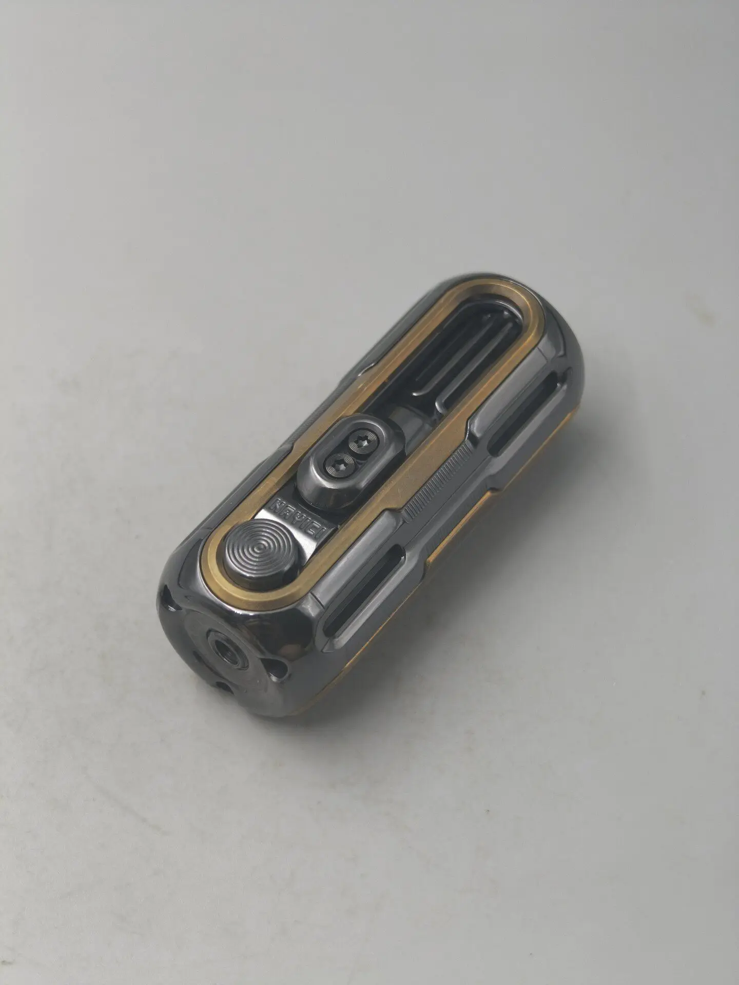 Used EDC Nan Sakura Banner, Heavy Gunner, Mechanical Push Card Edc Metal Decompression Toy Tide Play Black