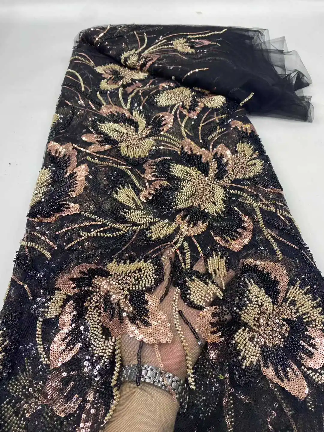 

2025 Nigerian Handmade Beaded Tulle 5 Yards Lace Fabric African Luxury Sequins Mesh Fabric For Bridal Prom Dress