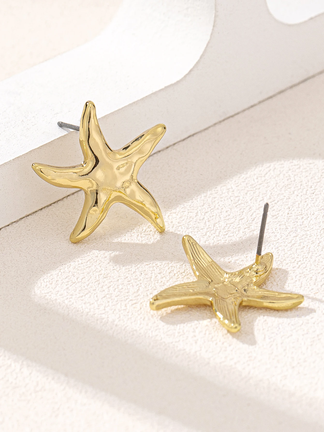 1 Pair of fashion Temperament casual Exquisite Starfish Stud Earrings