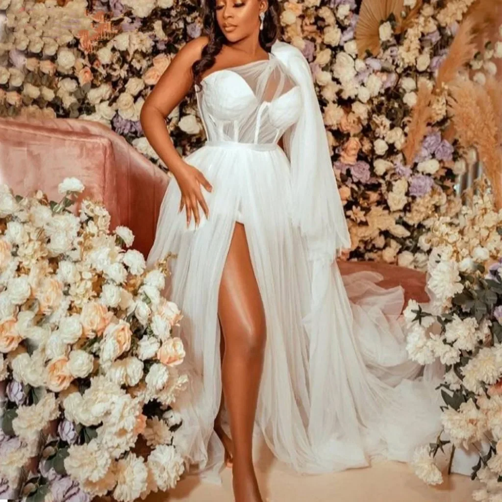 2025 African Women's Single Shoulder Wedding Dress Tulle A-line Bridal Dress Side Split Elegant Bride DressCustomization