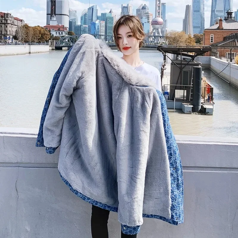 Denim Plush Cotton Coat For Women in Autumn Winter 2023 Korean High-end feeling Overcome by a Small Thickened Plush Collar Style