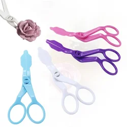 1Pc Plastic Piping Flower Scissors Safety Rose Decor Lifter Cream Transfer Fondant Decorating Cake Confectionery Baking Tools