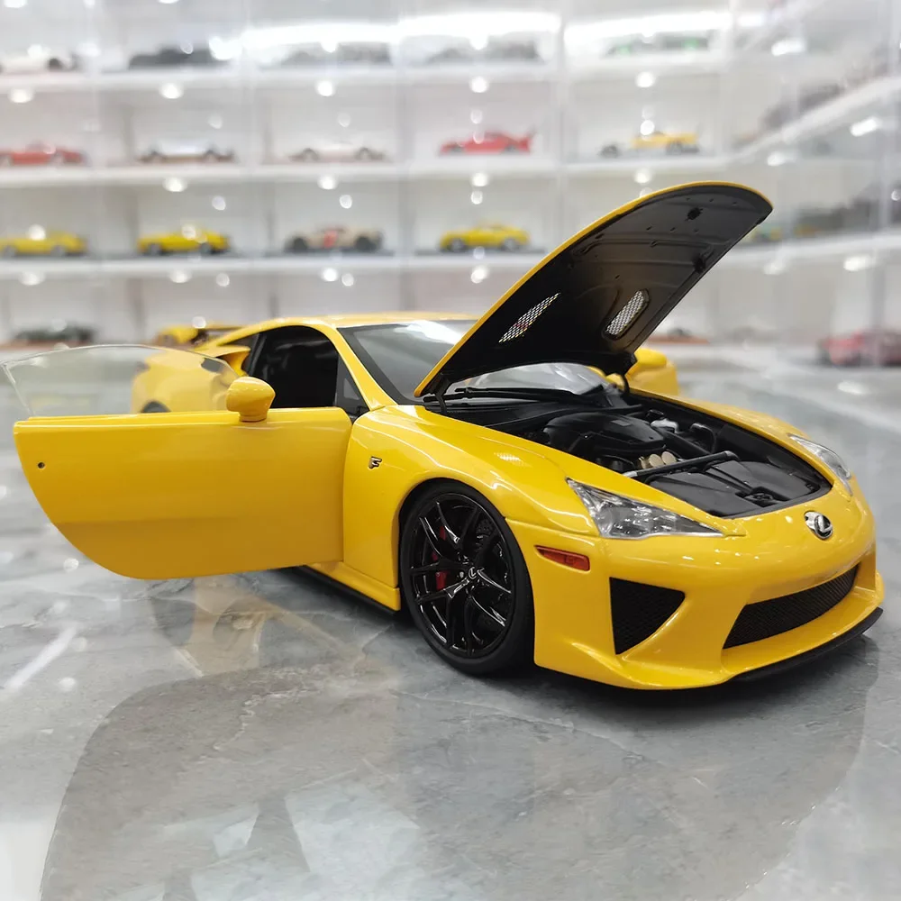 

Литье под давлением в масштабе 1:18, модель Lexus LFA из сплава, статическая модель автомобиля, вентиляторы, дисплей, украшение для дома, металлические украшения