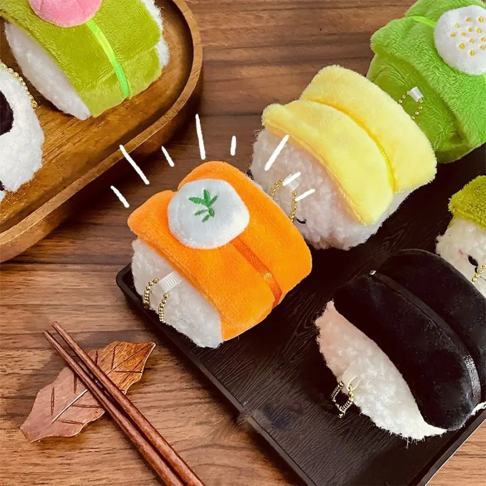 Espressione carina peluche sushi portachiavi borsa decorazione bambola di pezza anguilla dolce cetriolo sushi bambola di peluche kawaii sushi ciondolo in peluche