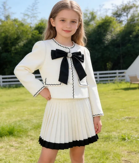 

Girl's Suit Spring and Autumn New Long Sleeve Coat Pleated Skirt Two Piece Set Fashion and Temperament