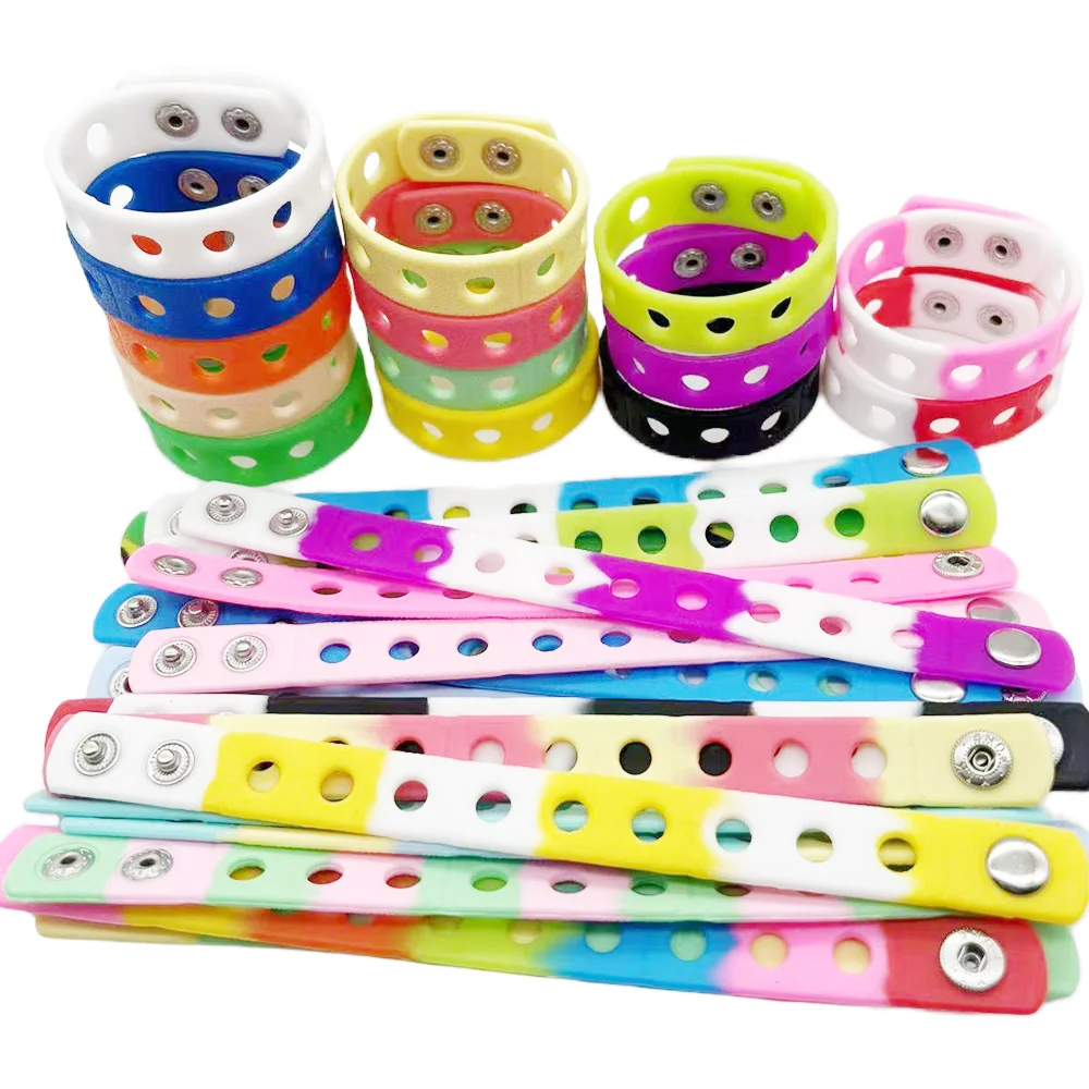 10/20/30pcs Mix Style Random Silicone Bracelet Wristband 18cm Fit Shoe Charms Shoe Buckle Wristband Rubber Wrist Strap