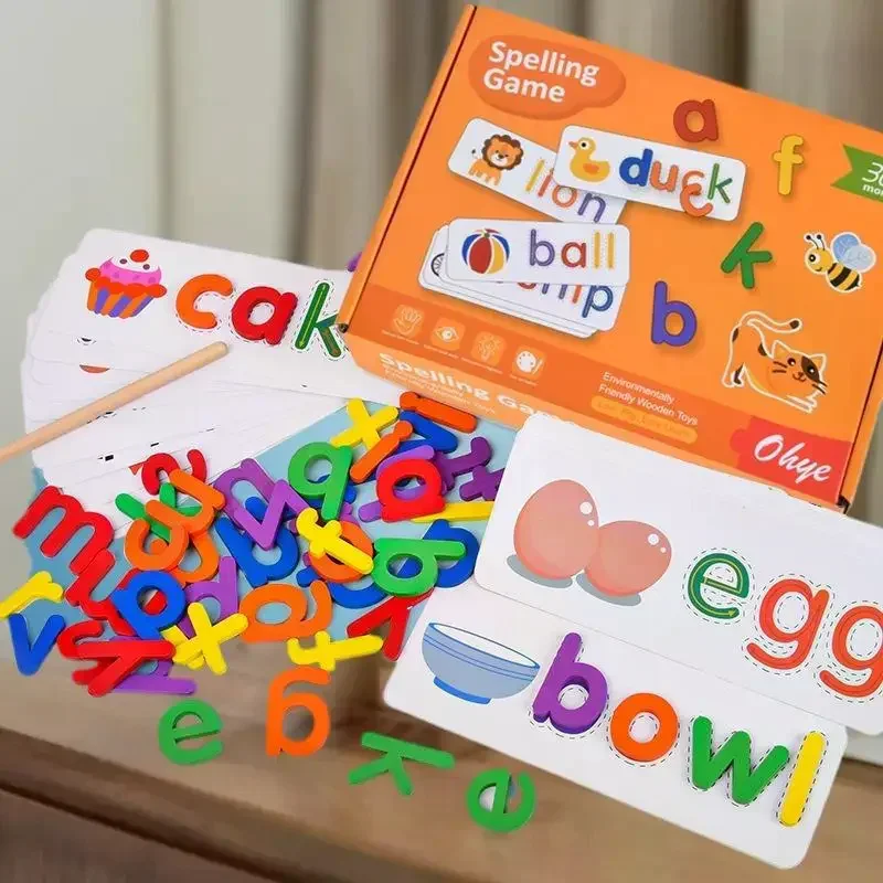 เกมเสริมทักษะการสะกดคำภาษาอังกฤษสำหรับเด็ก: ปริศนาไม้มอนเตสซอรี่ 52 ชิ้น พร้อมการ์ดเรียนรู้ 28 ใบ