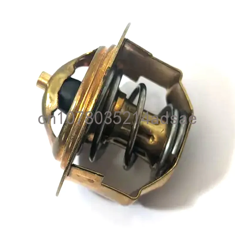 MD001370 K6516441 30A46-00100 31B46-02200 Thermostat for Mitsubishi Engine S3L2 S4L2